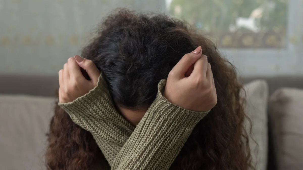 Мужчина изнасиловал девушку с инвалидностью в Шымкенте