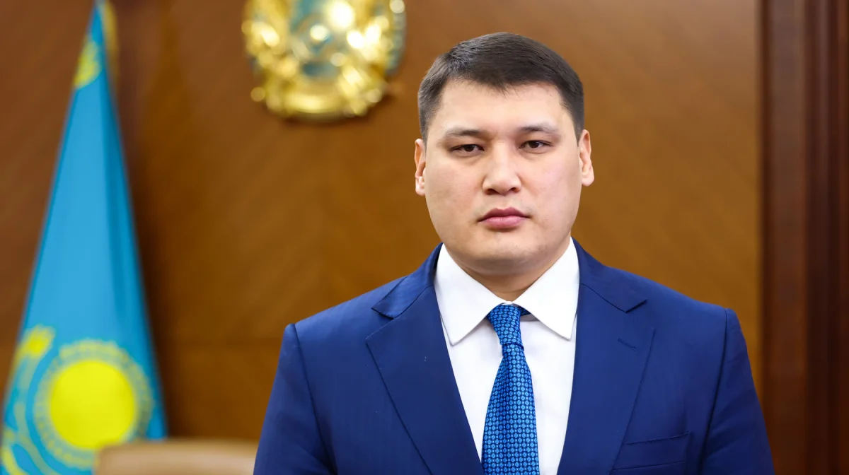 «Әйелін танымаймын»: Руслан Берденов шұғыл мәлімдеді жасады