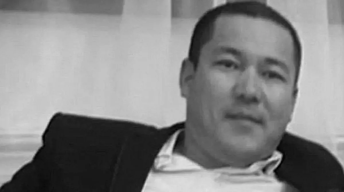 Маңғыстауда екі қызды құтқарамын деп өзі суға кеткен бес балалы әкенің отбасына пәтер берілді