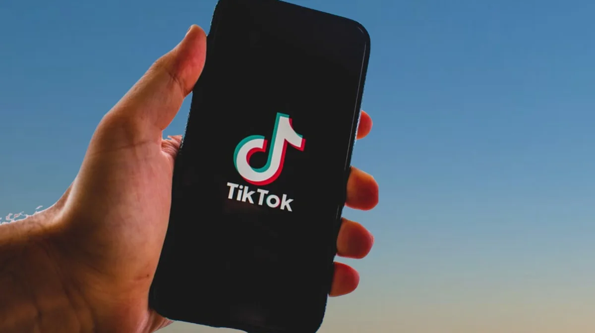 YouTube и TikTok начнут передавать данные о доходах казахстанских блогеров налоговым органам