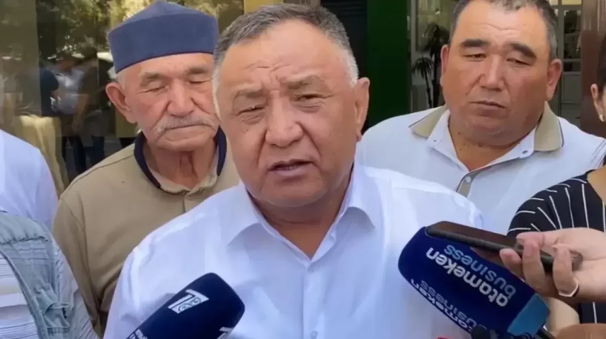 «Берденов келініме лайк басумен шектелмеген, басқа да әрекеттері бар» - Ернар Жиембайды әкесі