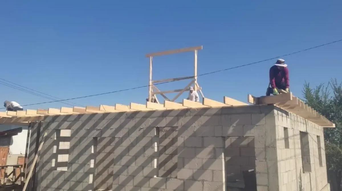 Семье Шерзата Полата строят новый дом