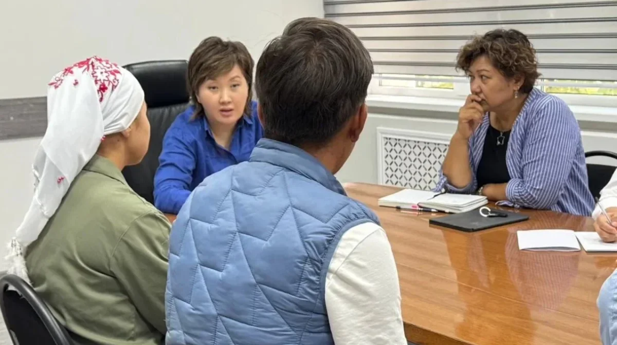 «Қайын атасы зорлаған»: Жас келіншек көрген қорлығын жайып салды