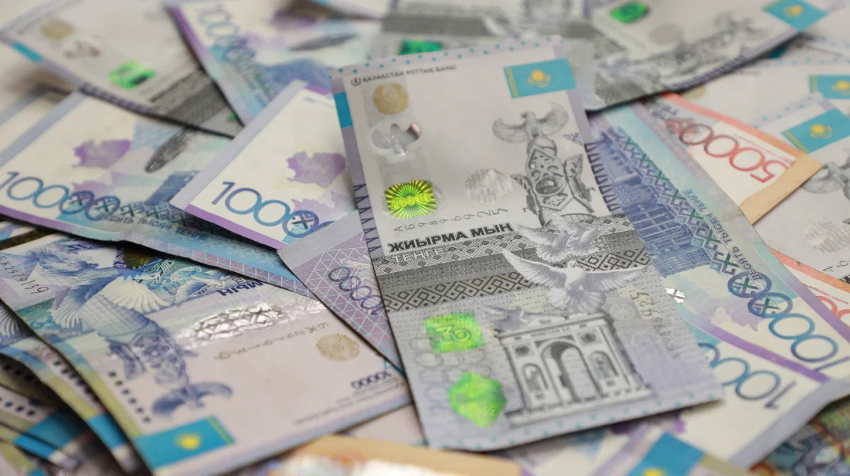 Сенат утвердил закон против отмывания доходов и финансирования терроризма