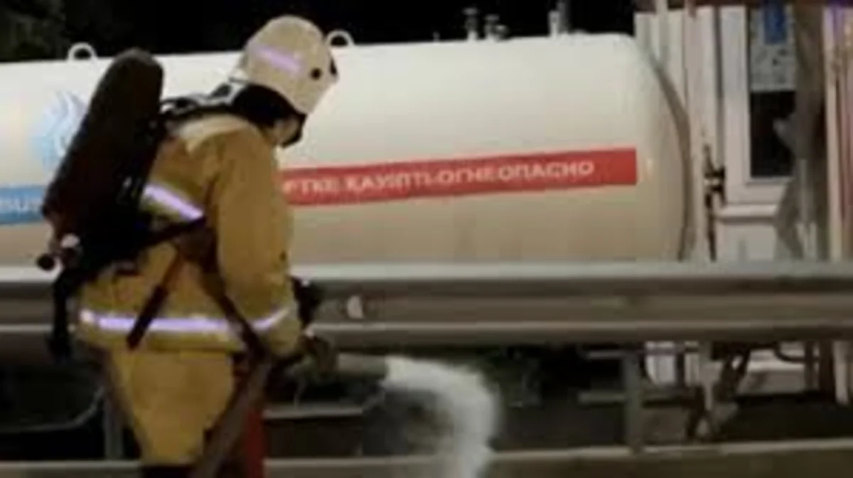 Утечка бензина АИ-95 произошла на АЗС в Алматы