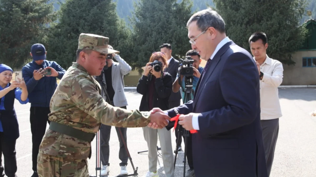 Пограничники Нарынкольского отряда получили новое жильё