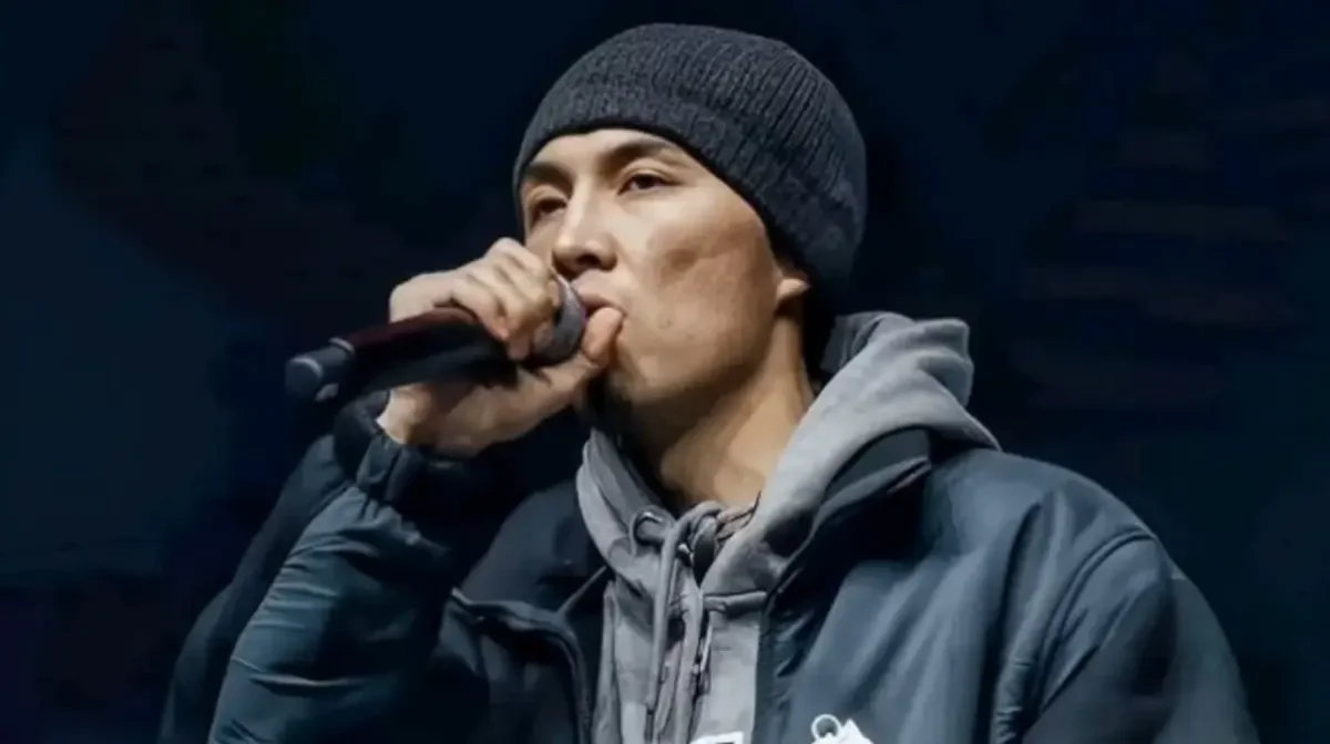 «Әндері есірткіні насихаттайды»: заңгер Qаrakesek-тің әндеріне тыйым салуды ұсынды