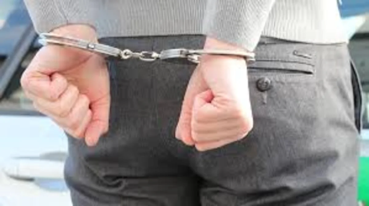 Двух заместителей акима задержали в Мангистауской области