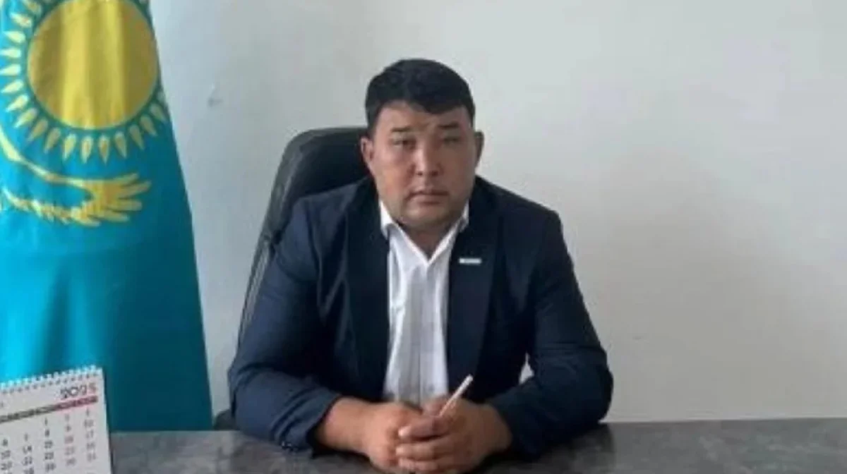 Аким в ВКО обматерил сельчан во время встречи (ВИДЕО)