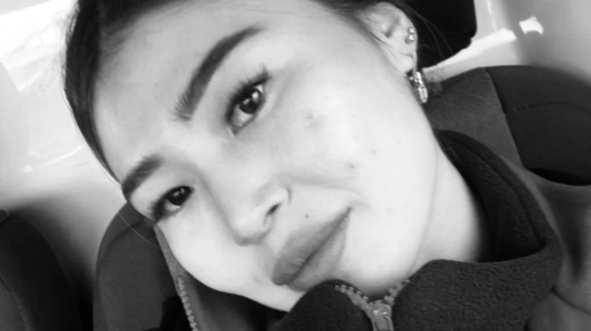 Токаев посмертно наградил фельдшера, которая погибла в Астане