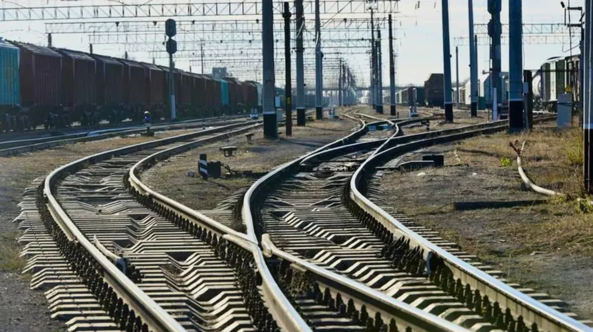 Жетісу облысында әскерилерге тиесілі теміржол бөлігі жеке меншікке сатылып кеткен