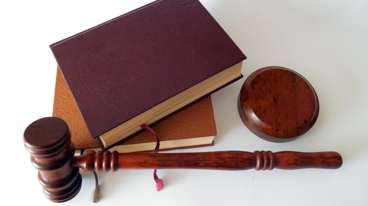 "Привязал к лошади и волок по степи": начался суд по громкому делу об убийстве