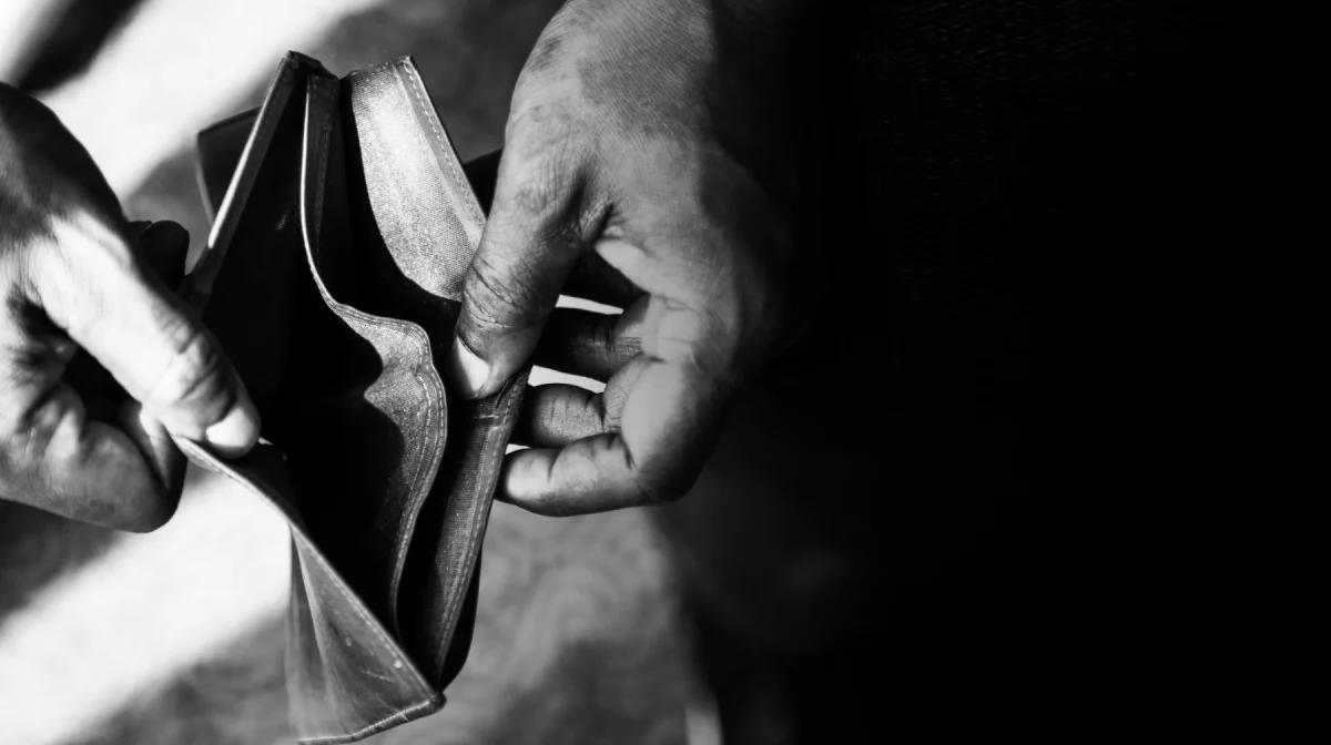 Казахстанцы на грани финансового краха? Банкротство затронуло 50 тысяч человек