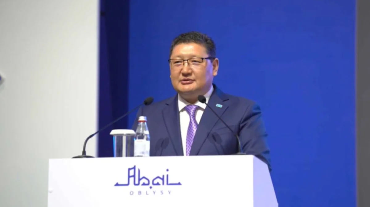 «Қытайдан қорықсақ, айға не марсқа көшіп кетейік» - Берік Уәли