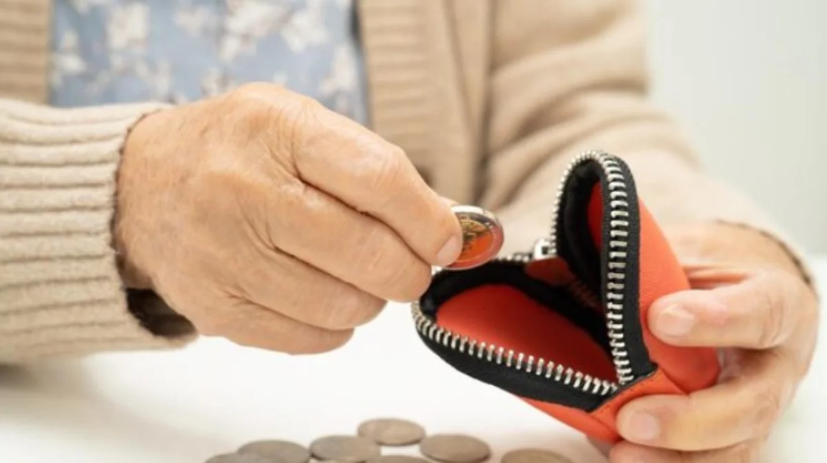 Пенсию за январь казахстанцам выплатят в декабре? Минтруда сделало заявление