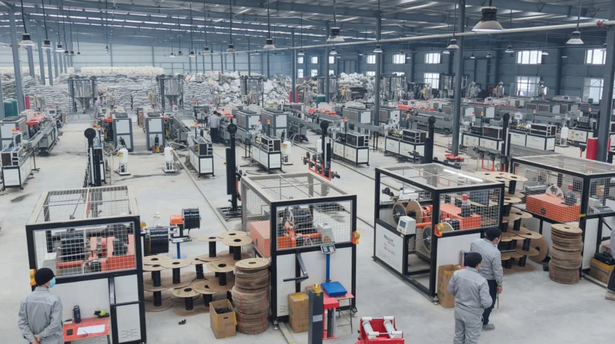 В Туркестанской области запущен не имеющий аналогов в Средней Азии хлопковый кластер и три крупных завода