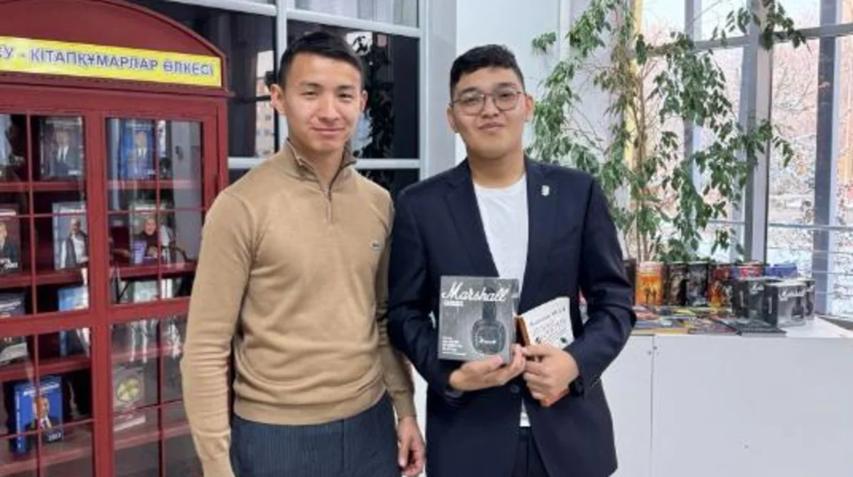 «BookSwap Fest: Кітаппен достас»: Талдықорғанда кітап алмасу акциясы өтті