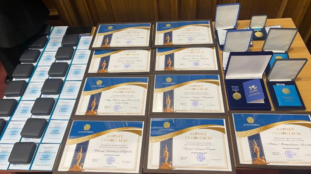 В Казахстане почтили память погибших фельдшеров скорой помощи