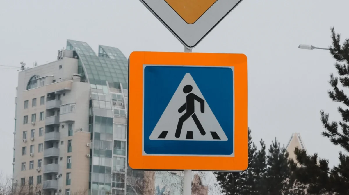 Таразда 14 жастағы жасөспірімді көлік қағып кетті