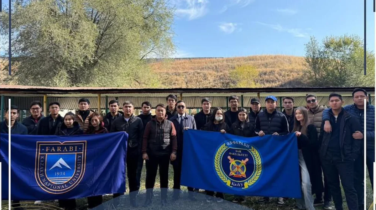 Студенты КазНУ отработали навыки баллистики на учебном полигоне