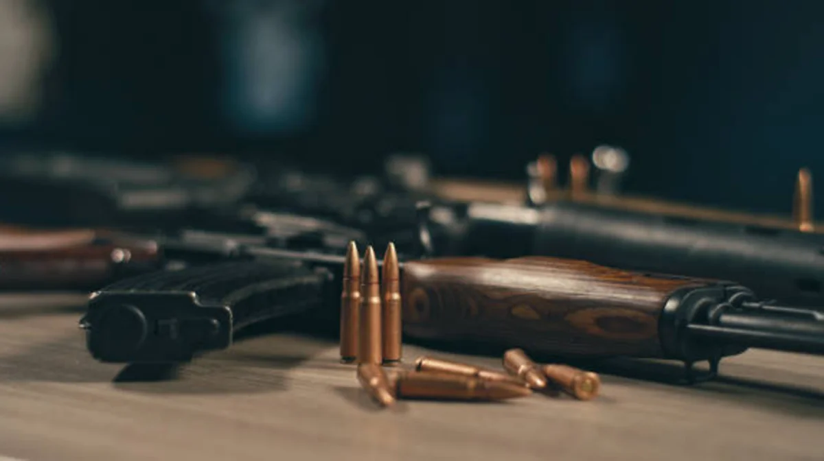 Бурабайда ер адам итті атамын деп әріптесін жарақаттап алды