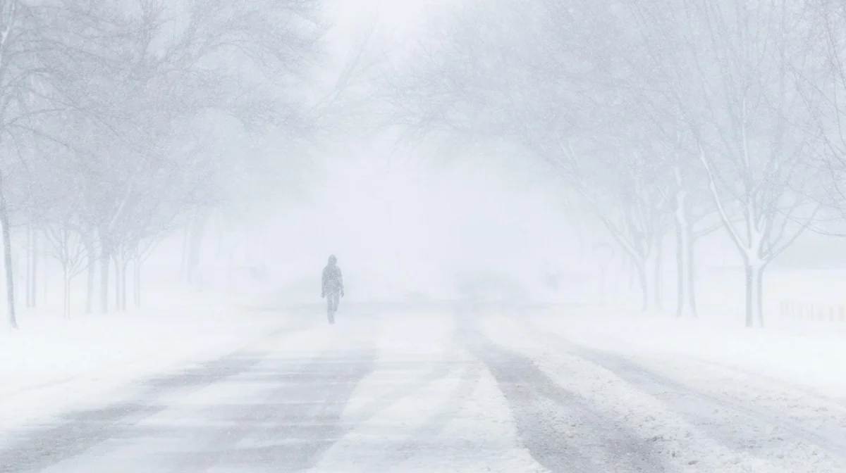 Штормовое предупреждение объявили почти по всему Казахстану 23 февраля