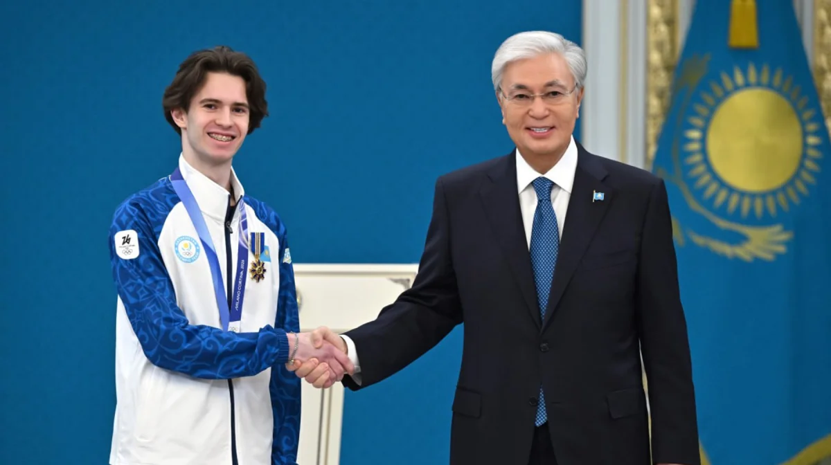 Михаил Шайдоров получил награду от Президента