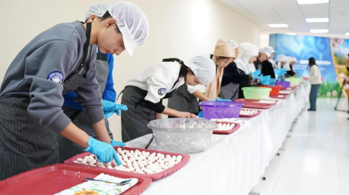 Алғыс айту күні: Жетісу облысында құрт жасау бойынша рекорд орнатылды