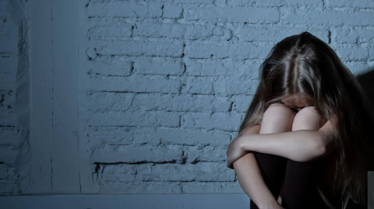 13-летнюю девочку изнасиловали в Актюбинской области