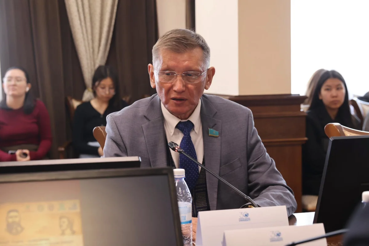 Фото Нұртөре Жүсіптің жеке парақшасынан алынған