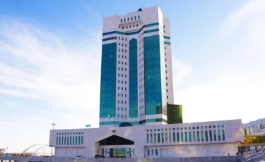 Шетелден қайтқан қаржыға 2 облыста мектеп пен спорт кешені салынады