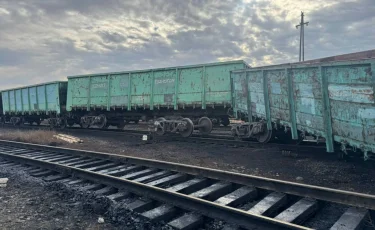 Қарағанды облысында тауар вагондары рельстен шығып кетті