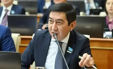 Ринат Зайытов: Опера және балет театрын мейрамхана қылған