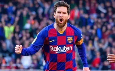 Лионель Месси возвращается в «Барселону»