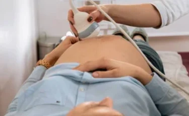 Қазақстанда жасөспірім қыздардың жүктілігі 10,2%-ға төмендеді