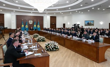 «Заман ағымынан кеш қаламыз». Тоқаев инвестиция саласындағы жұмысты күшейтуді тапсырды