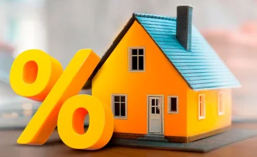 Ипотека для рабочих профессий: кто попадет в программу Отбасы банка