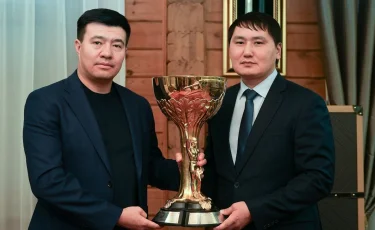 Бақтияр Артаевқа Вэл Баркер кубогі қайта табысталды