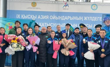 Азиаданың тарихи алтыны: елордалық шорт-трекшілер елге оралды