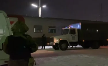 Кәсіпкерлерді бопсалаумен айналысқан қылмыстық топ мүшесі Ресейден елге қайтарылды