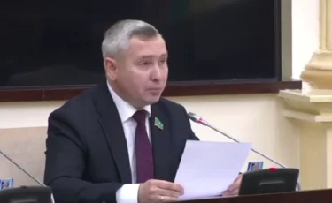 Бала асырап алуды жеңілдету қажет – Евгений Шиповских