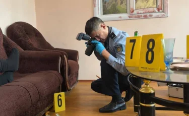 Өскеменде 20 жыл бұрын кісі өлтірген күдікті қолға түсті