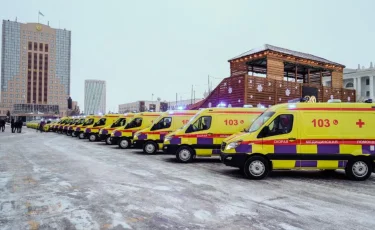 Почти на 50 машин пополнили автопарк скорой помощи Астаны