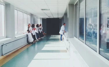 В Казахстане наблюдается дефицит врачей