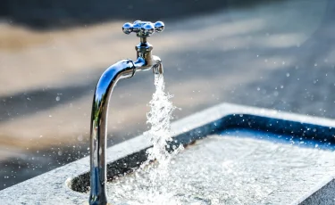 Тарифы на холодную воду повысились на 70% в Казахстане за год