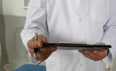 Аудиторская проверка: Нарушения выявлены в 238 медорганизациях Казахстана