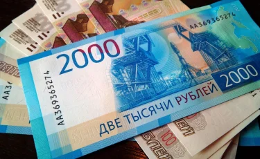 Обменники Казахстана не могут избавится от рублей