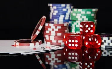 В Алматы уклонисты от алиментов спускают деньги на азартные игры