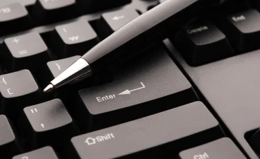 Удостоверения личности теперь казахстанцы могут получить онлайн