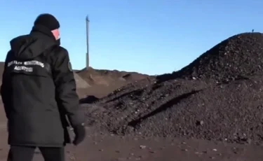 Казахстанец незаконно добывал руду и продавал в Россию